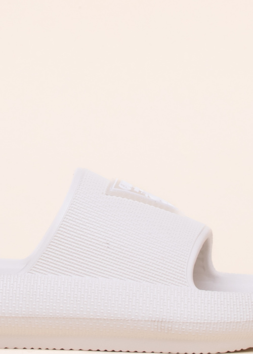 Шлёпанцы Guess