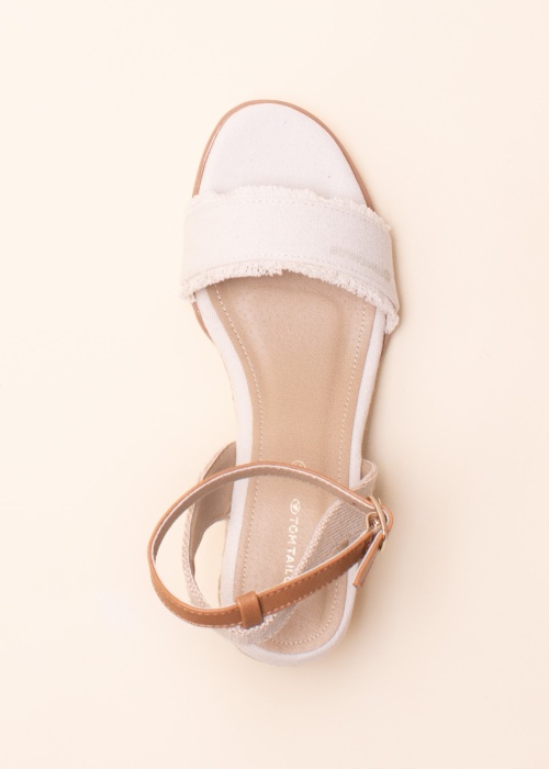 Tom Tailor lahtised kingad