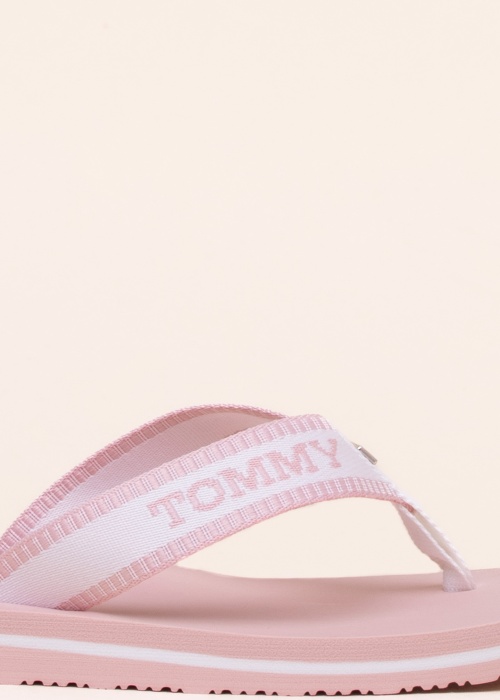 Tommy Hilfiger plätud