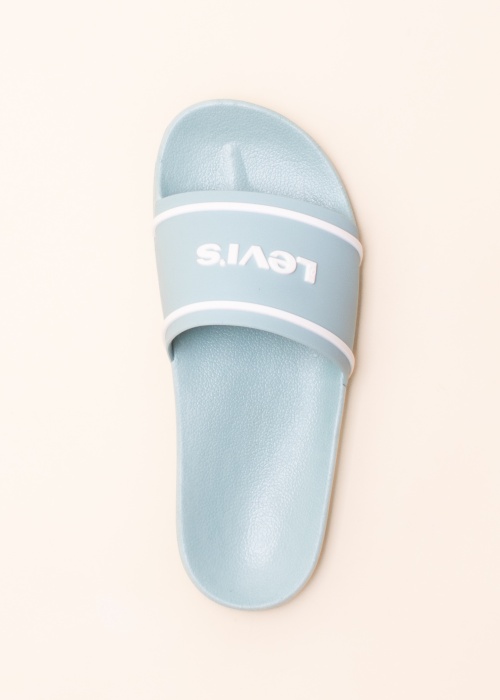 Levi's basseiniplätud June 3d