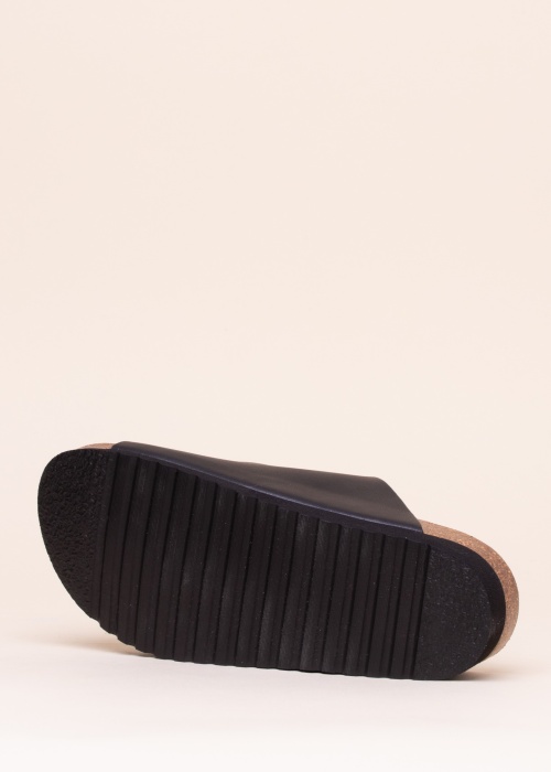 Axelda sandaalid Tia