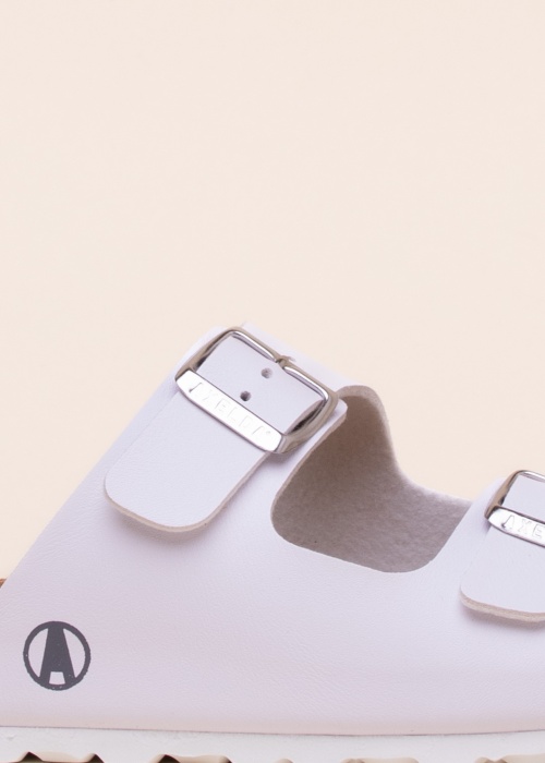 Axelda sandaalid Charlie