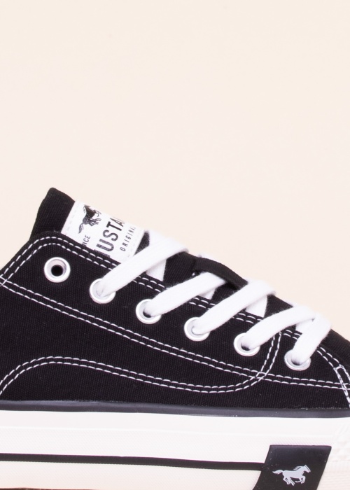 Тенниски Mustang