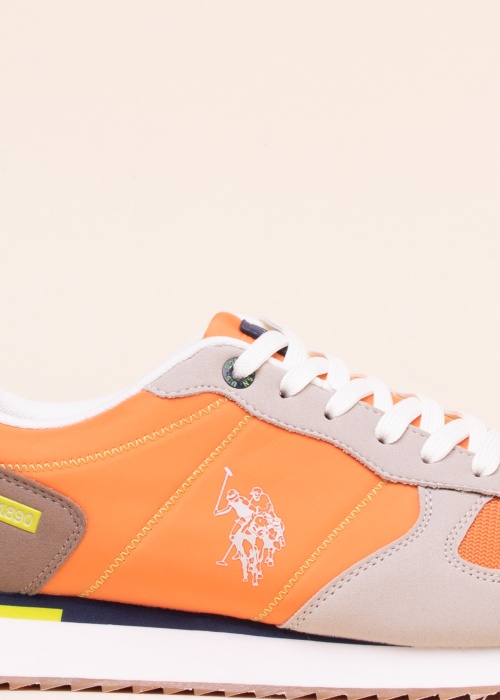 U.S. Polo Association vabaajajalatsid Altena