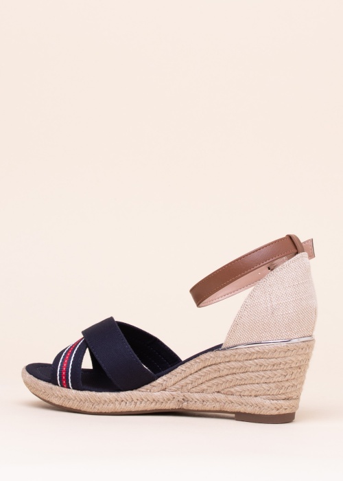 Tom Tailor lahtised kingad