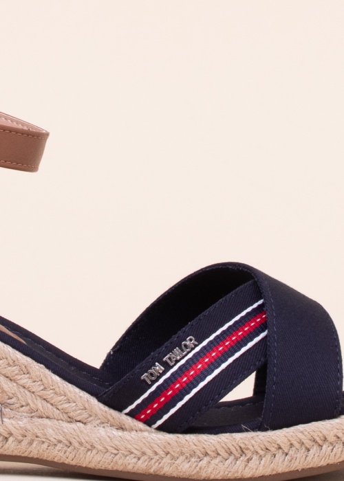 Tom Tailor lahtised kingad