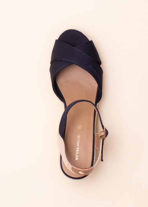 Tom Tailor lahtised kingad