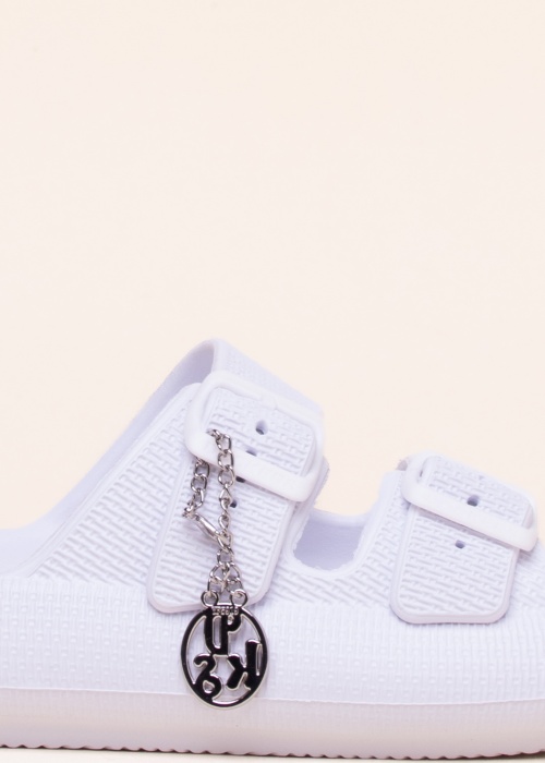 Dockers basseiniplätud