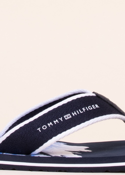 Tommy Hilfiger plätud