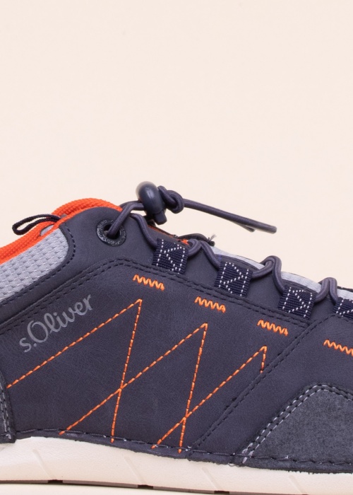 s.Oliver vabaajajalatsid