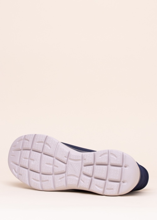 Skechers vabaajajalatsid Summits