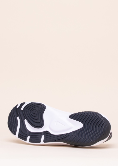 Тренировочные кроссовки Legend Essential 3 Nn Nike