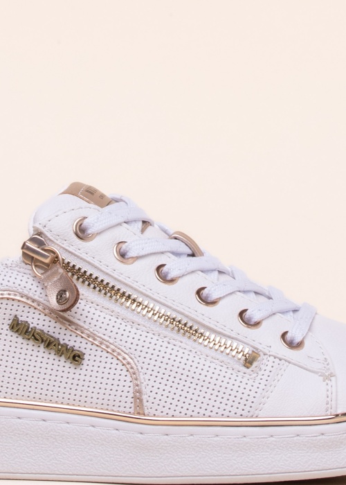 Тенниски Mustang