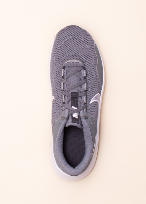 Тренировочные кроссовки Legend Essential 3 Nn Nike