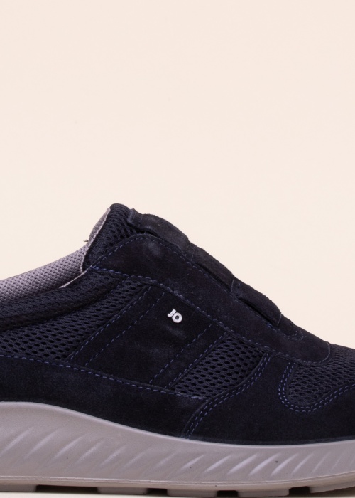 Кроссовки Jomos