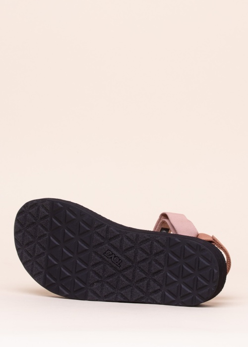 Сандалии Teva