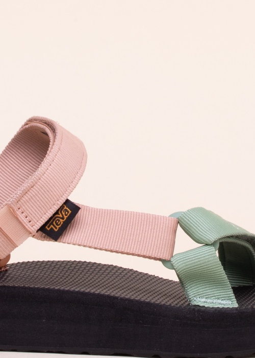 Сандалии Teva