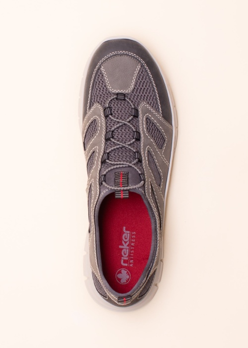 Rieker vabaajajalatsid