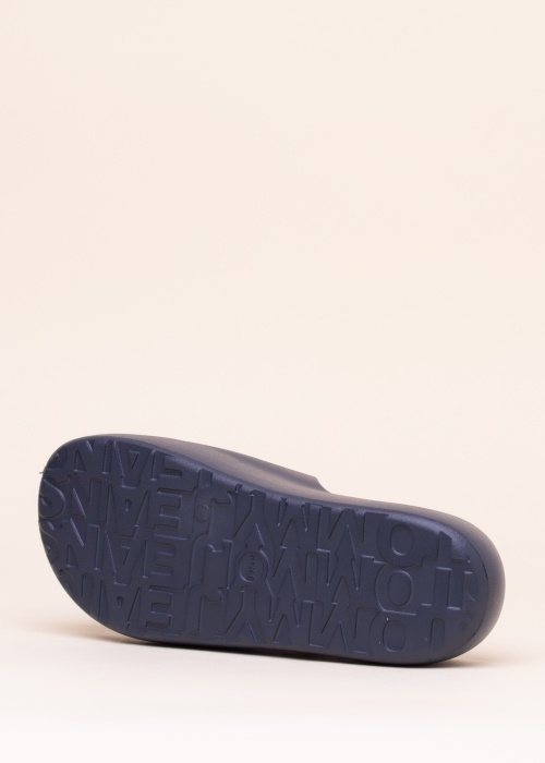 Tommy Jeans basseiniplätud