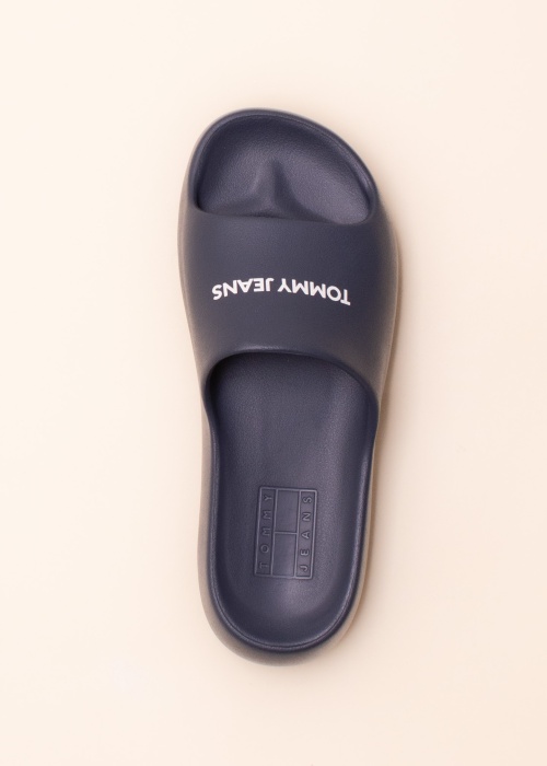 Tommy Jeans basseiniplätud