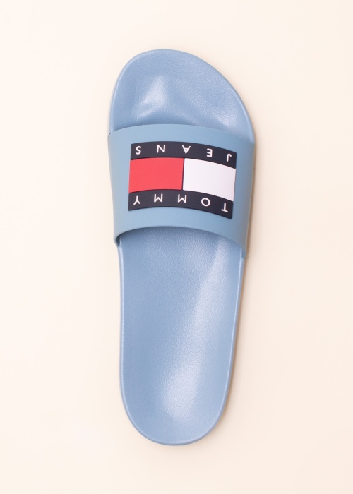 Tommy Jeans basseiniplätud