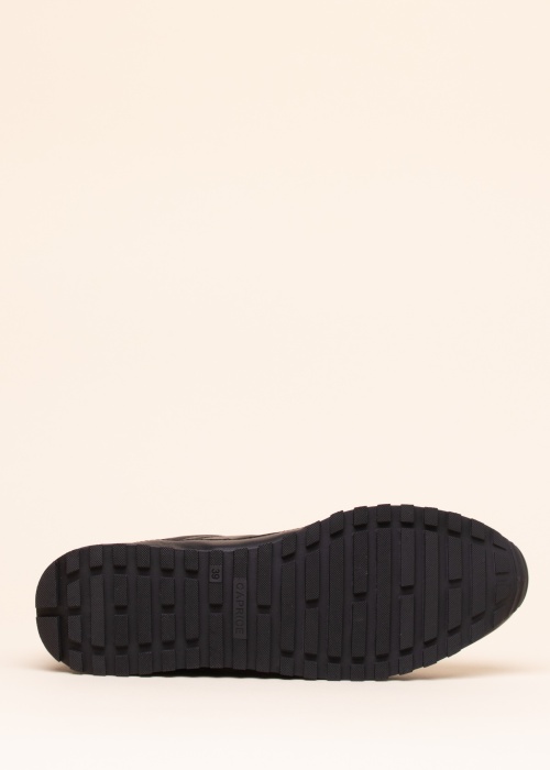 Кроссовки Caprice