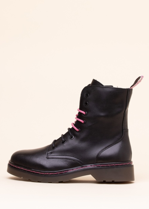 Musse & Cloud poolsaapad Efanyst