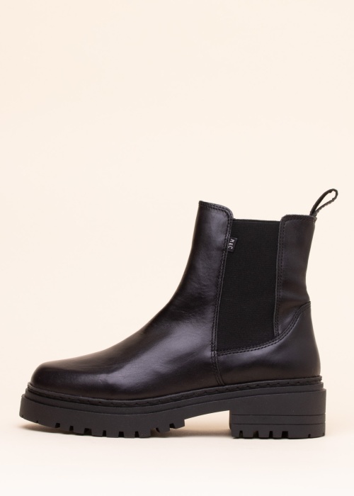 Musse & Cloud poolsaapad