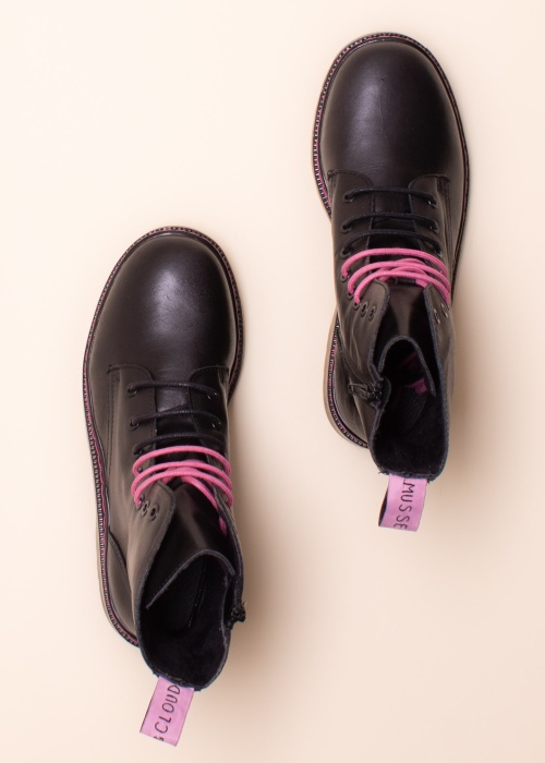 Musse & Cloud poolsaapad Efanyst