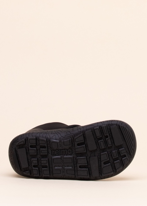 Reima poolsaapad Hyppii Barefoot