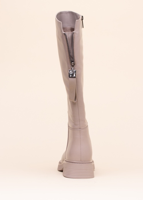 Loretta Vitale talvesaapad