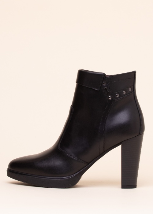 Полусапоги NeroGiardini