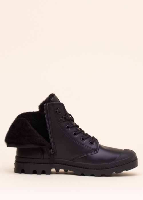 Palladium poolsaapad