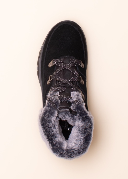 Зимние сапоги Skechers