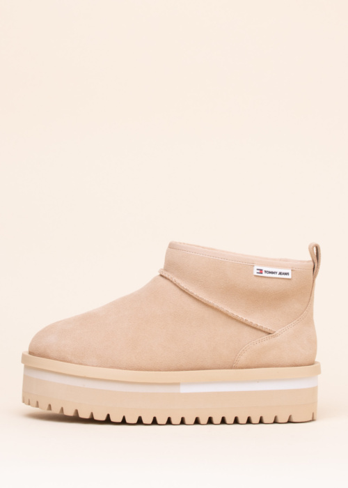 Зимние сапоги Tommy Jeans