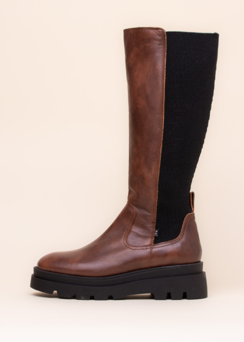 Musse & Cloud saapad Madona