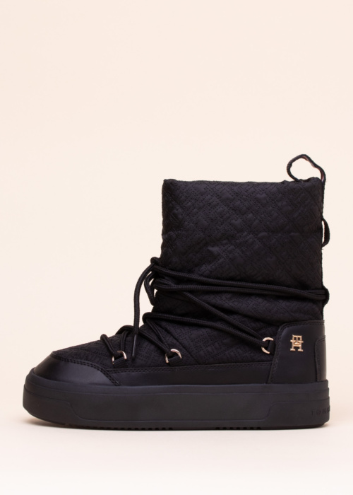 Tommy Hilfiger poolsaapad