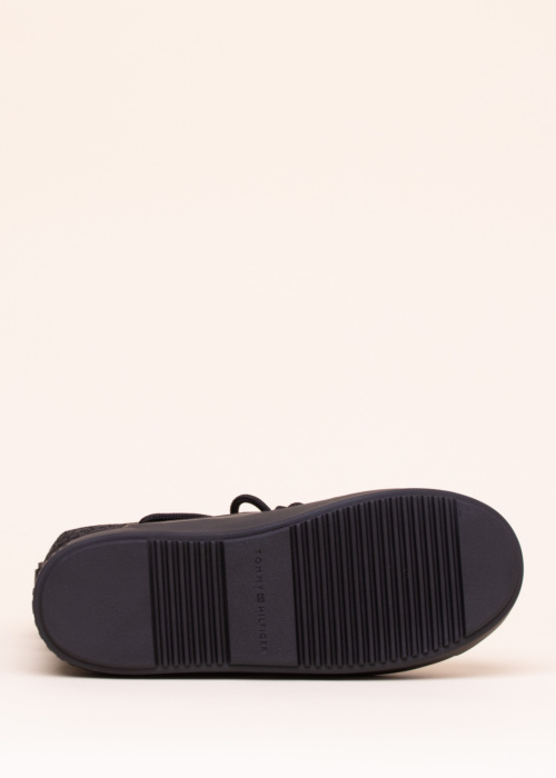 Tommy Hilfiger poolsaapad