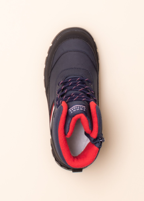 Tommy Hilfiger poolsaapad Michigan