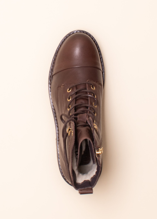 Pavement poolsaapad Jana