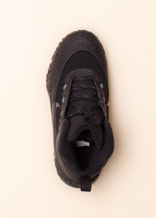 Nike matkasaapad Hikeda