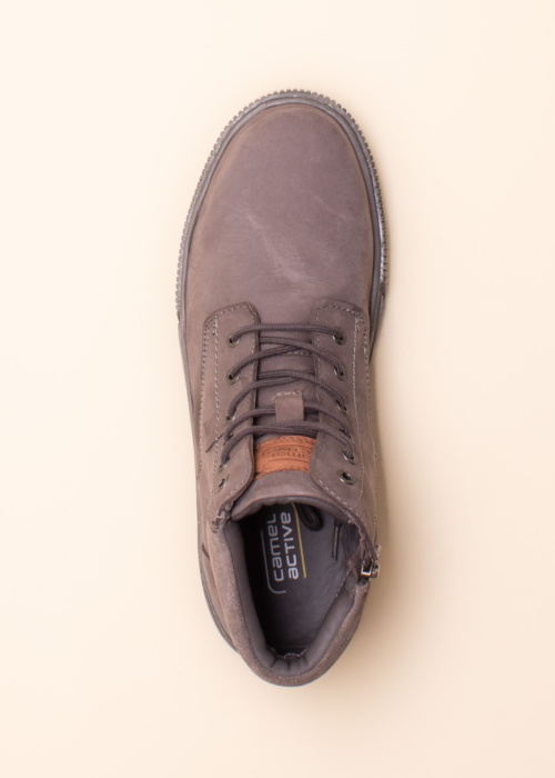 Camel Active poolsaapad