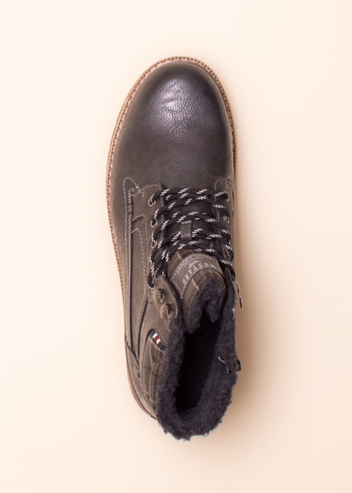 Зимние сапоги Mustang