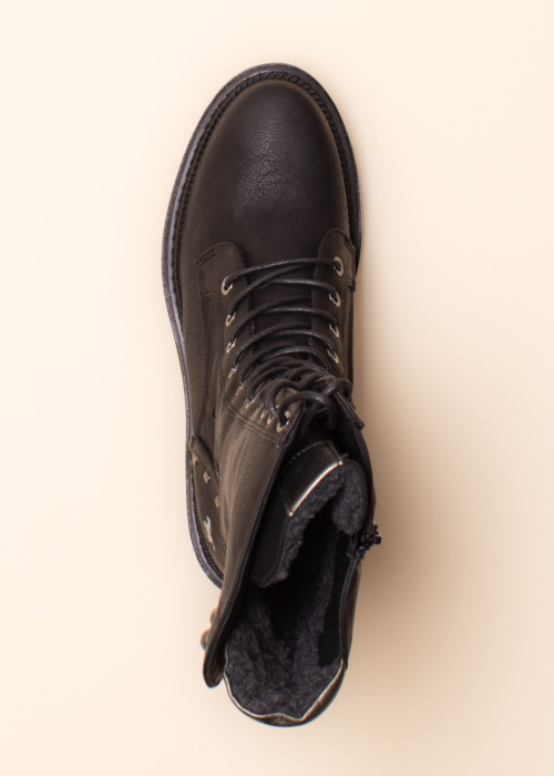 Зимние сапоги Mustang