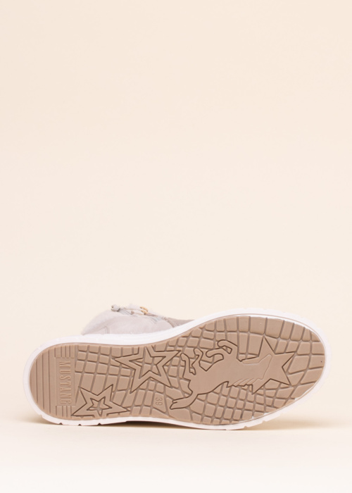 Зимние сапоги Mustang