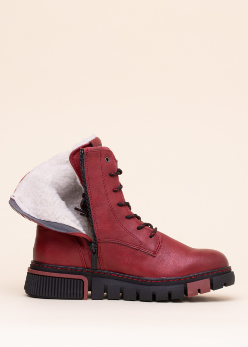 Зимние сапоги Mustang