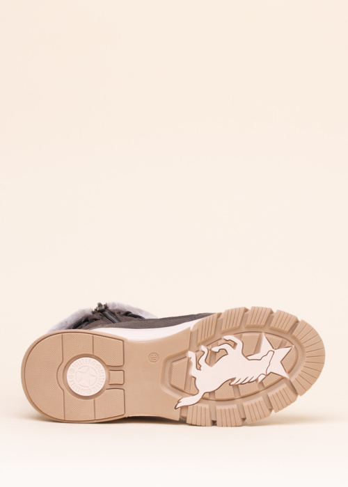 Зимние сапоги Mustang