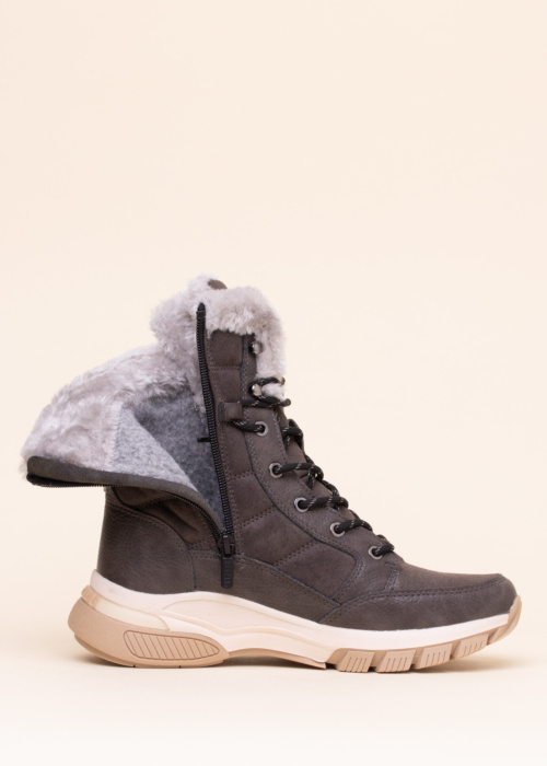 Зимние сапоги Mustang