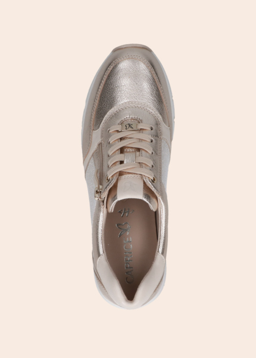 Кроссовки Caprice