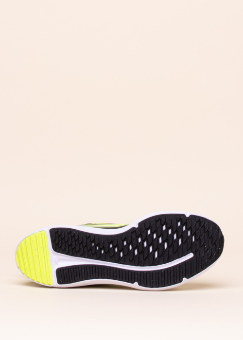 Nike jooksujalatsid Cosmic Runner